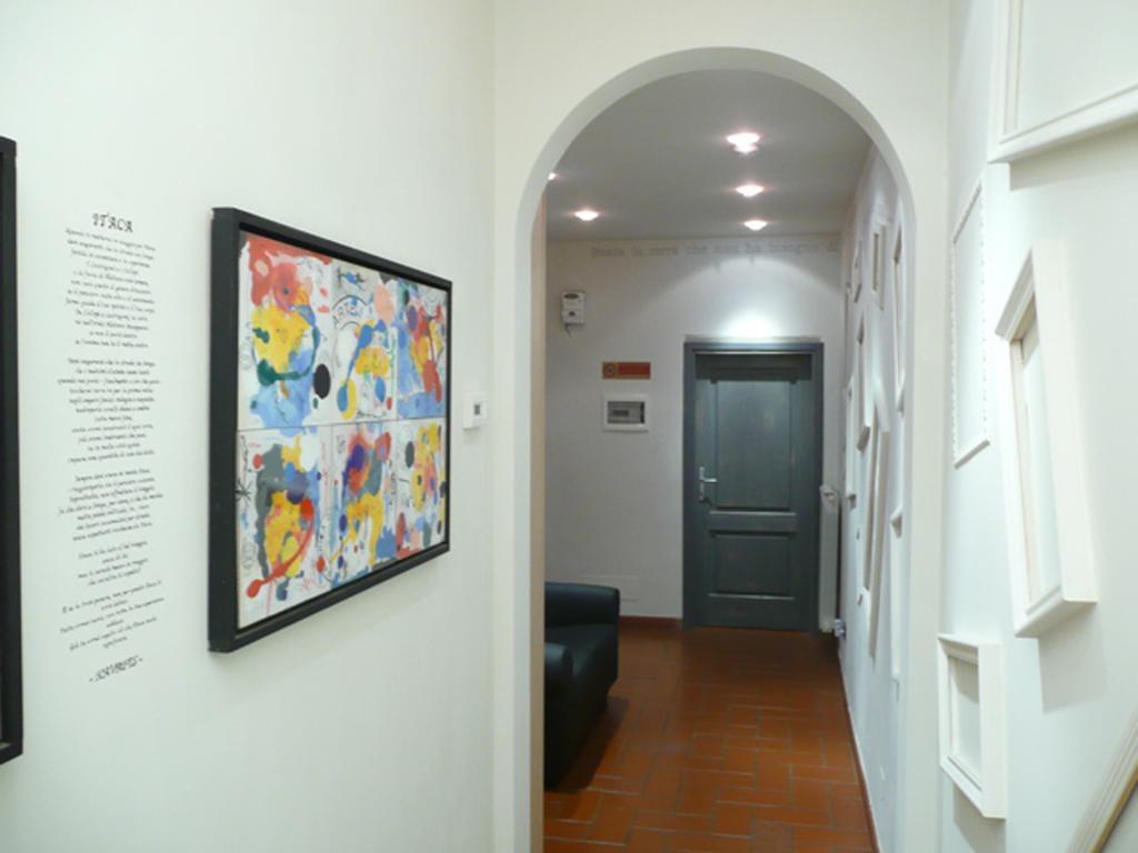 Locanda Dei Poeti Rooms & Apartments Florence Exterior photo